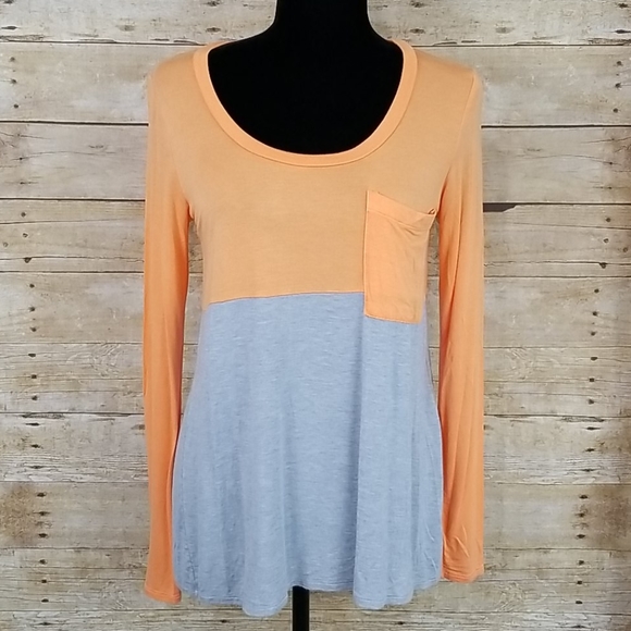 Anthropologie Tops - Anthropologie Bordeaux Color Block Long Sleeve Tee